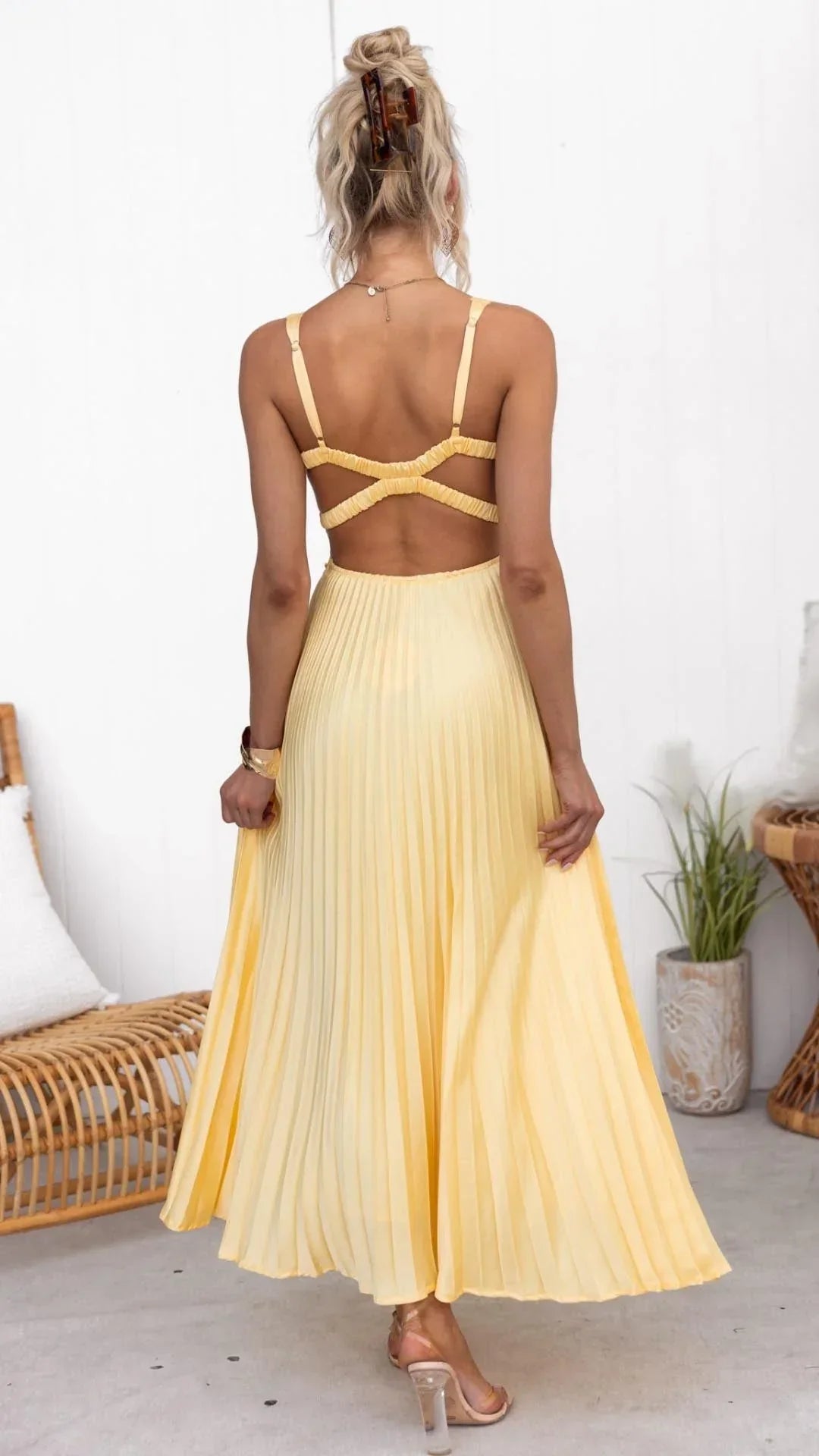 Elegant Yellow Pleated V-Neck Maxi Dress
