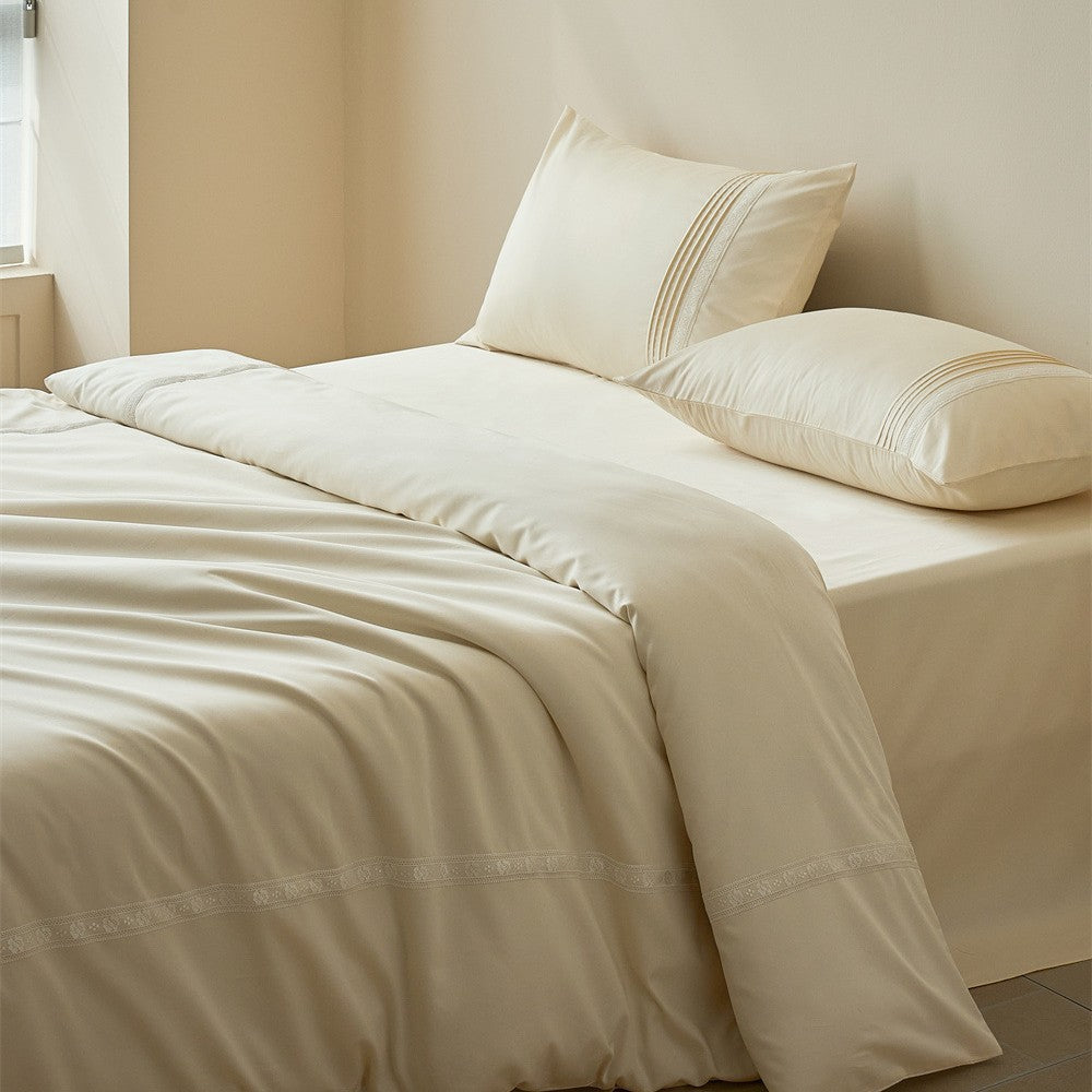 Cotton Sateen Bedding Set with Fine Lace Trim