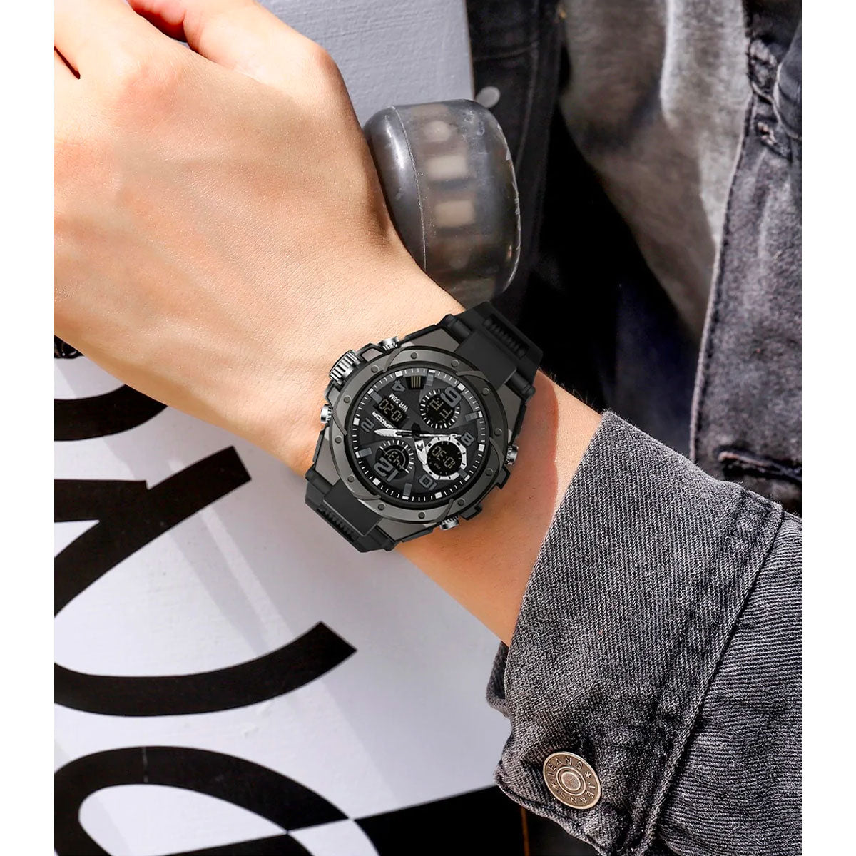 Men's Rugged Multifunctional Analog-Digital Military Watch