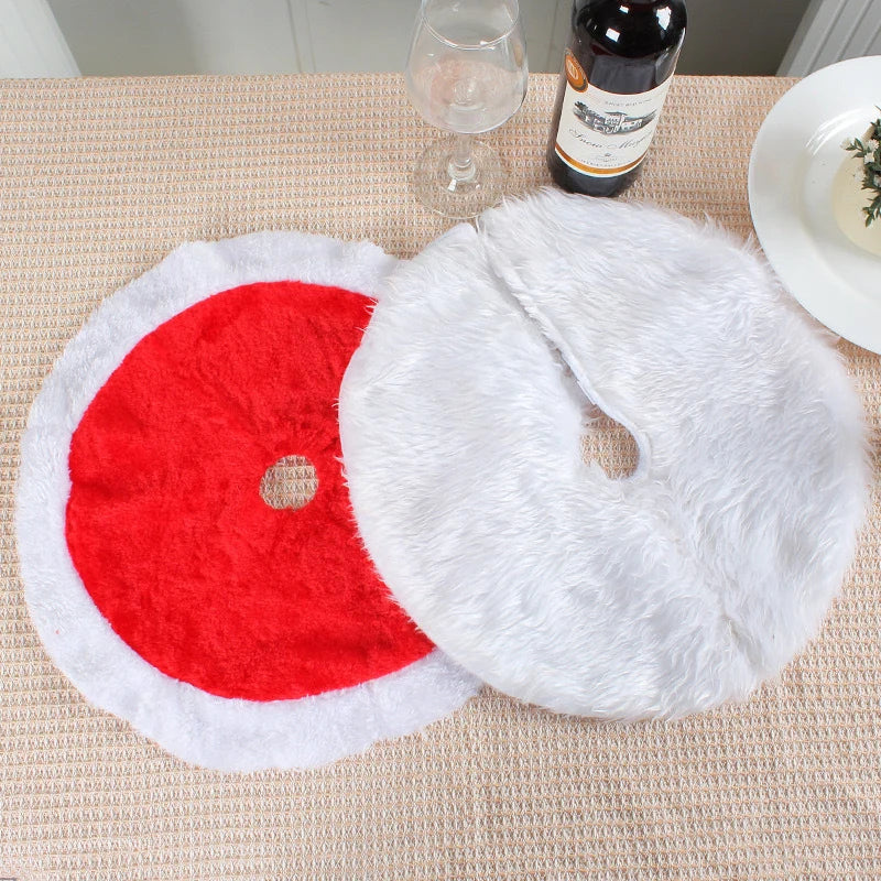 Plush Faux Fur Tabletop Christmas Tree Skirt