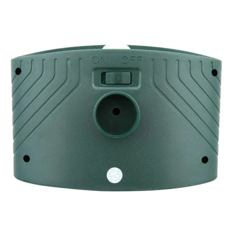 Solar-Powered Ultrasonic Deer Repeller - Pack of 4