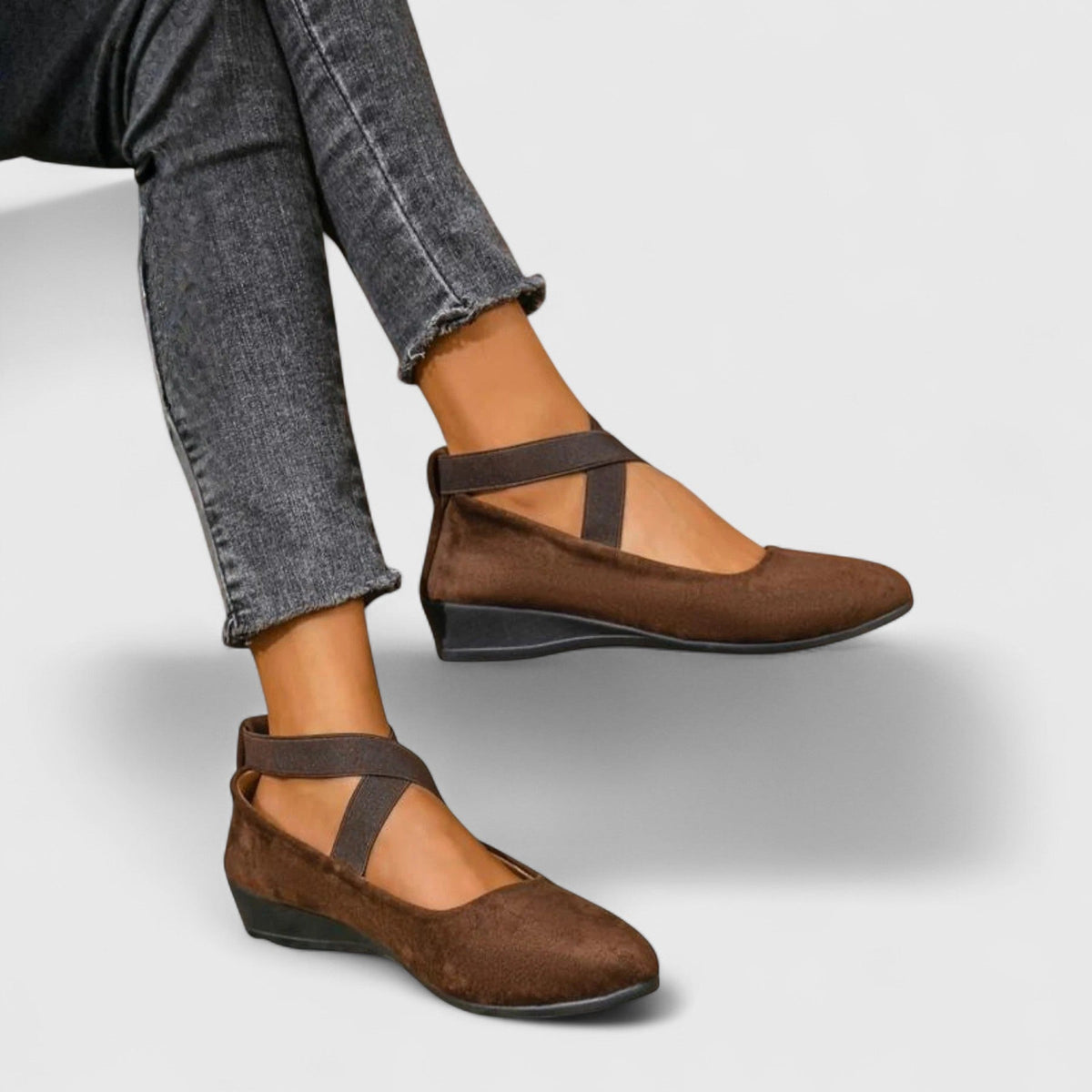 Women’s Slip-On Shoes for Everyday & Walking – Sleek Comfort for All Day