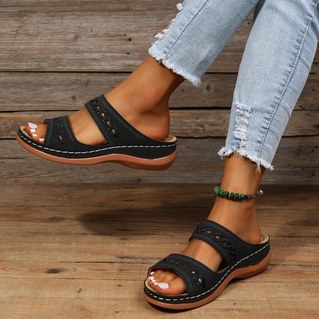 Women's Supportive Decorative Strap Slide Sandals