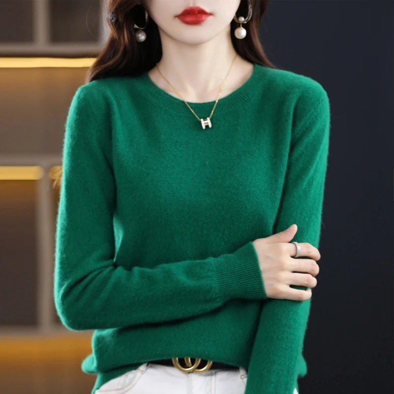 Women's Sweater Classic Round Neck Soft Stylish